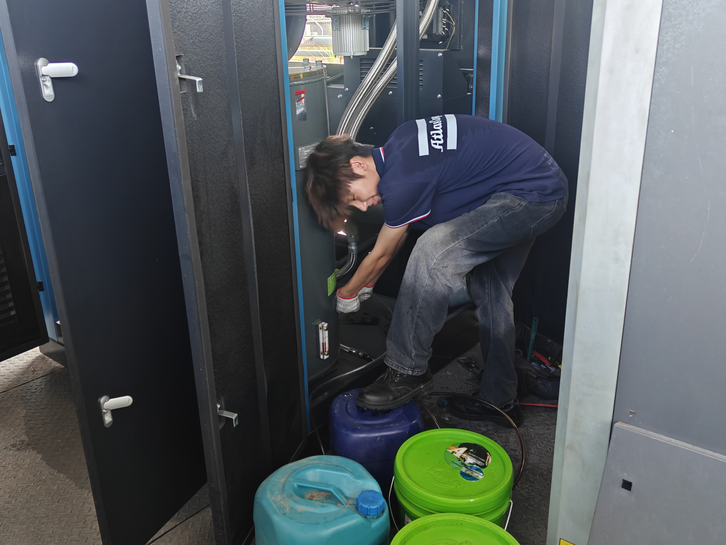 开山真空泵保养